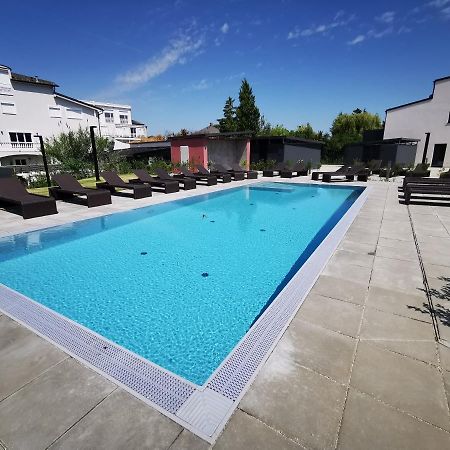 Spa Residenz Neusiedl Appartments Neusiedl am See Exteriör bild